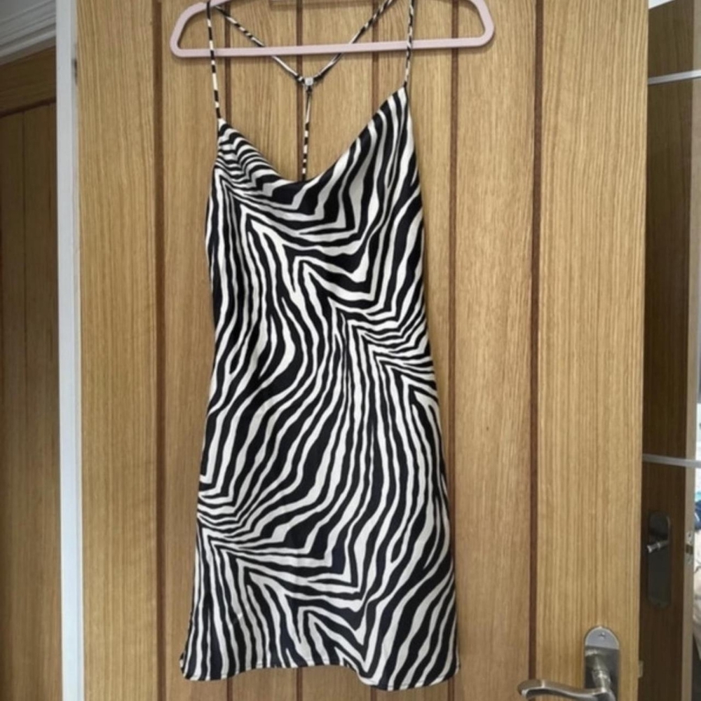 Zara Women's Black and White Dress